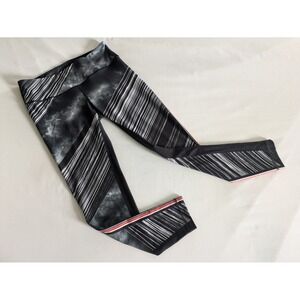 Wear It To Heart Leggings WITH  Women Size Medium Athleisure Yoga Gym Workout